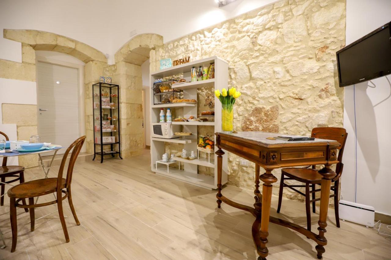 La Sicilia In Un Sogno Bed & Breakfast Syracuse Exterior photo